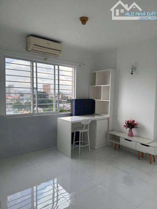 Bán chung cư đường D5 96mv, 3PN, tặng lại nội thất, giá 5.3 tỷ - 1