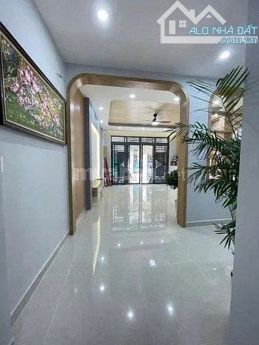 Bán nhà mới 100% Bùi Thế Mỹ - DT 45m2 - 2 tầng - giá 5 tỷ 560tr TL - 1