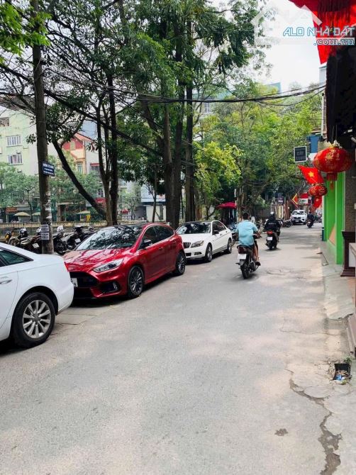 Bán nhà mặt hồ Trung Kính thông Trần Duy Hưng, Cầu Giấy Vỉa hè rộng Kinh doanh 133m MT8,2 - 1