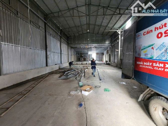 Bán kho xưởng Mặt Tiền đường TX22, phường THẠNH XUÂN, Q12, dt 735m².DÒNG TIỀN 18tr/th - 1