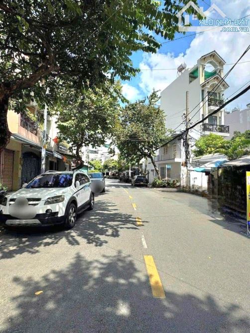 Bán Biệt Thự Khu VIP, Hẻm 8m, Lê Văn Sỹ, Quận 3, 206m, 3 Tầng, Chỉ 39 Tỷ - 1