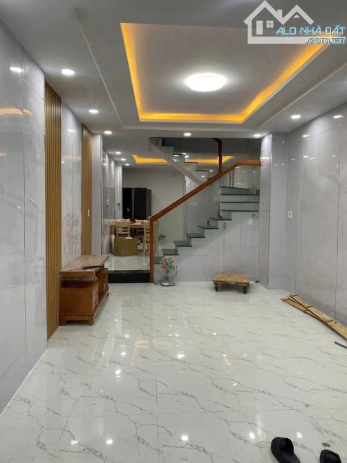 Bán nhà mặt tiền Gò Vấp-sát Bình Thạnh- đường Nguyên Hồng- DT 3,5x24m-5 tầng-giá 11,5 tỷ - 1