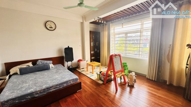 mặt phố VIP Đào Tấn mặt tiền khủng vỉa hè lớn 2 thoáng trước sau nhà đẹp sổ A4  36.5 tỷ - 1