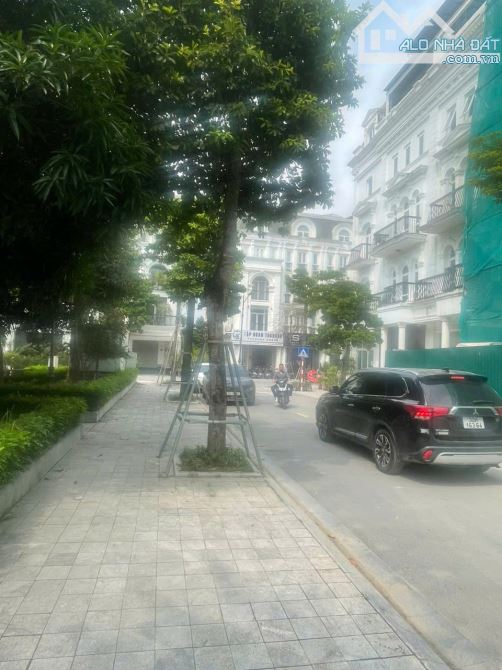 🏠 Chủ bán liền kề Louis Đại Mỗ – 100m², xây 5 tầng, view vườn hoa – Giá 29 tỷ - 1