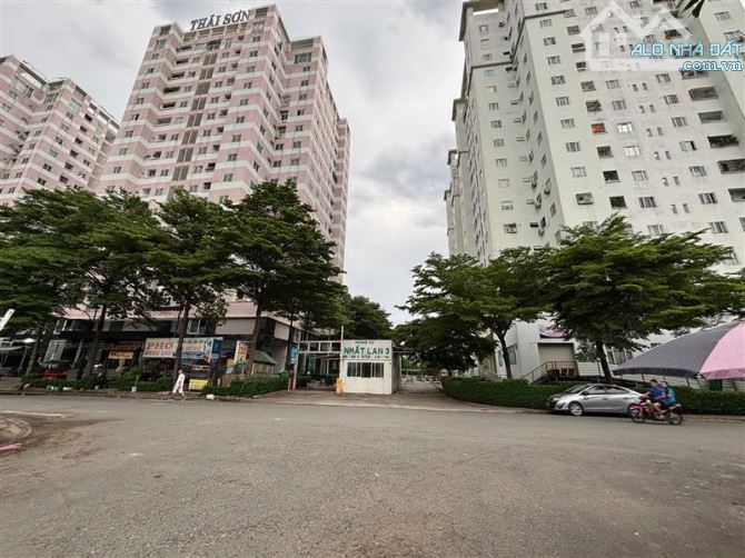 MẶT TIỀN VILLA KINH DOANH ĐA NGÀNH NGHỀ- KHU PHÂN LÔ ĐÒNG BỘ- 250M2- 21 TỎI - 1