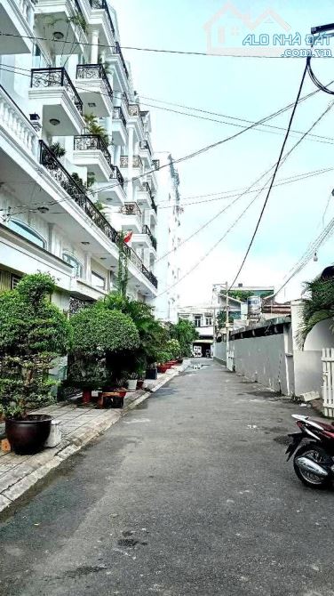 Khu phân lô Phường 15 Tân Bình, Nguyễn Phúc Chu, 4x15m, 5 tầng, 7.x tỷ - 1