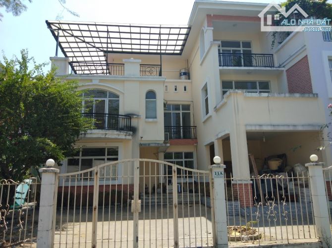 Còn lại 1 căn duy nhất khu vip,  đường Quang Trung. Ngang khủng 6,7m giá nhỉnh  8 tỷ - 1