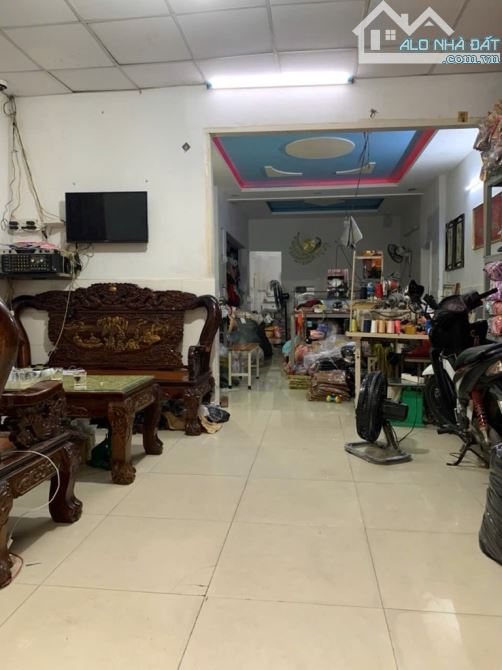 Nhà 1,5 tầng đường Đông Hưng Thuận 42, P. Tân Hưng Thuận, Q12, diện tích 4,7m❌15m 💰4,3Tỷ - 1