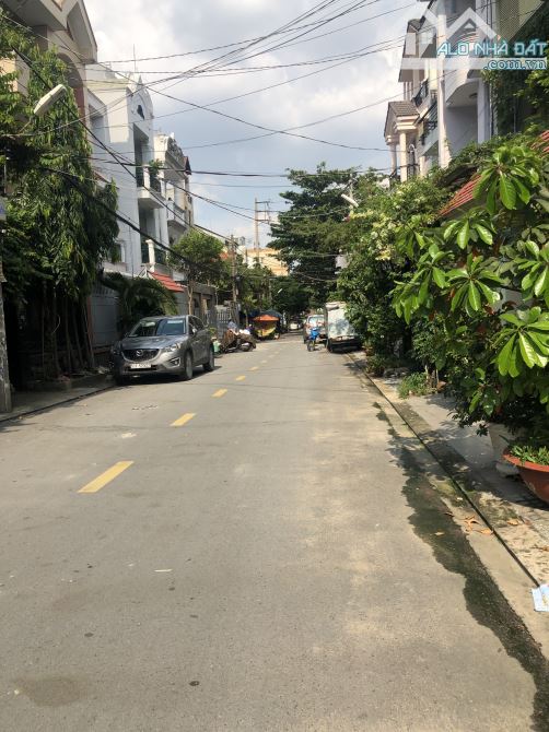 NHÀ ĐẸP 4Tầng (4 x 20) - OTO VÀO NHÀ, đường Nguyễn Văn Lượng chỉ 8.65tỷ TL - 1