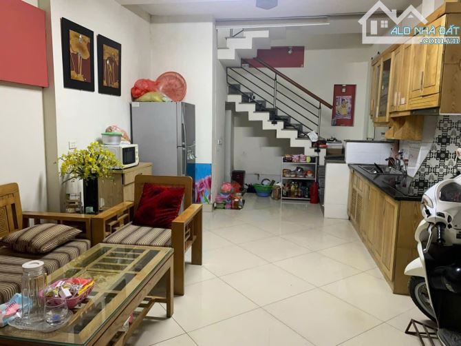 ♻️ Đức Giang Long Biên , nhà dân xây 3 ngủ, đầy đủ công năng , gần ô tô - 1