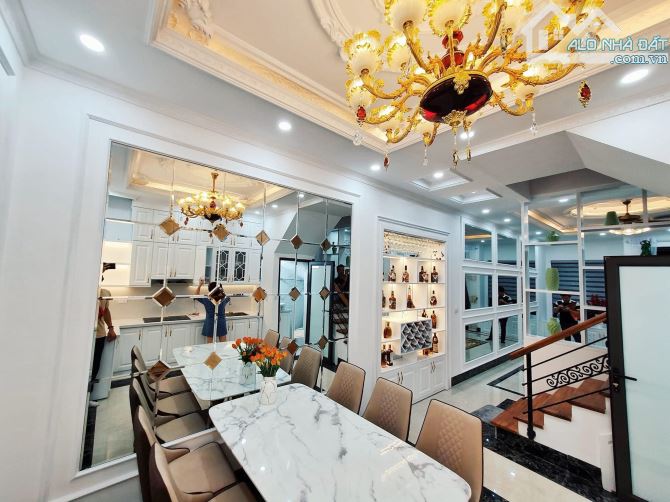 Bán nhà phố ĐẠI LA, vị trí đẹp thiết kế ấn tượng, chủ cần bán gấp 50m2 giá chào 11 tỷ - 1