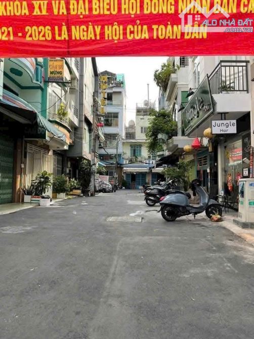 MẶT TIỀN ĐƯỜNG SỐ Q.4 DTSD 280m2 XE HƠI TRONG NHÀ NHỈNH 15TỶ - 1