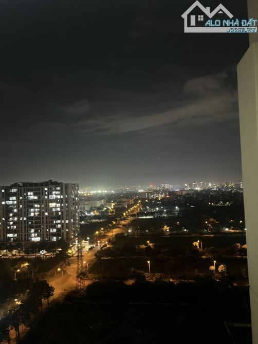 Cần bán căn hộ Việt Hưng 84m², View đẹp,  3PN,  Nội thất đủ đầy - 1