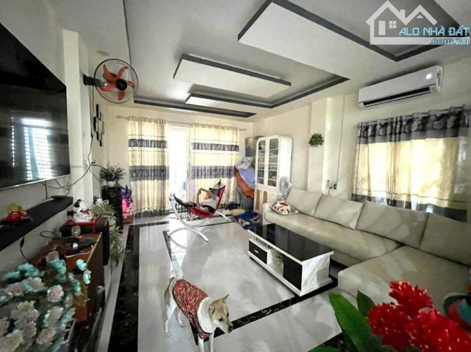 Bán nhà Gò Vấp, hẻm xe hơi Dương Quảng Hàm, khu phân lô đồng bộ, 4 x 15, chỉ  5.65 TỶ TL - 1