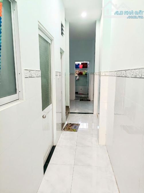 BÁN NHÀ 3 TẦNG – HẺM XE HƠI 5M – 82m² (4.5m x 18.2m) – NGUYỄN XIỂN, KẾ VINHOMES QUẬN 9 - 2