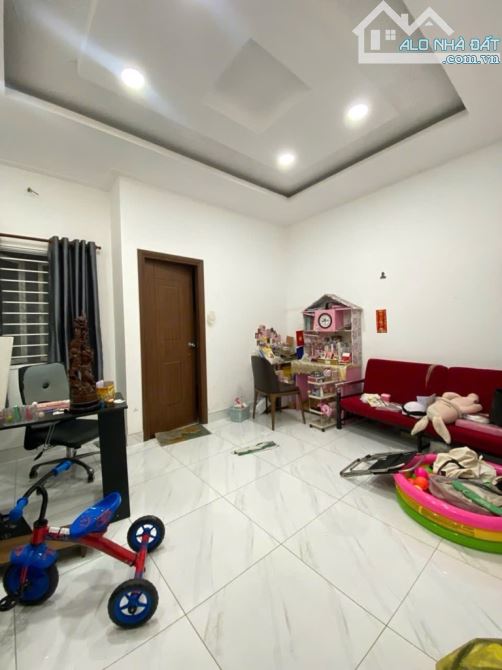 BÁN NHÀ BÌNH TÂN,NGANG GẦN 5M,NGAY AEON TÂN PHÚ,4 TẦNG,54M2(4.4×12),5PN,ĐƯỜNG XE HƠI - 2