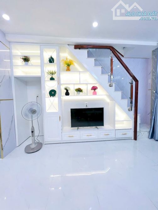 NHÀ ĐẸP 1 LẦU – MẶT TIỀN KINH DOANH – XE HƠI TỚI NHÀ - 2
