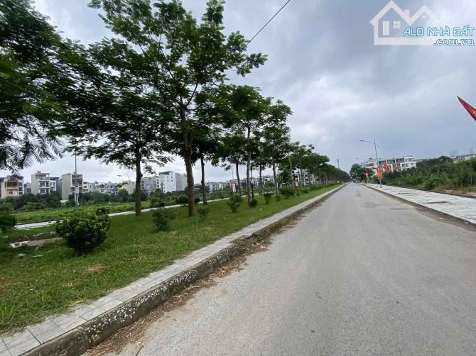 BÁN ĐẤT DỊCH VỤ DƯƠNG NỘI DT 50M2 MT 14 LÔ GÓC, TRỤC CHÍNH ĐƯỜNG ĐÔI, KD, XÂY 7T ĐẸP - 2