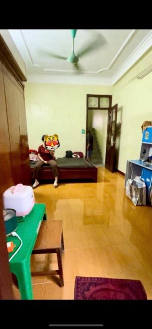 hiếm ba đình - ô tô 7 chỗ lùi cửa - 2 mặt thoáng - ngõ thông - 45m2 chỉ 9 tỷ - 2