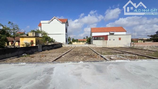 Bán đất đầu tư F0 thị trấn Quất Lâm 64m2 MT6m đường ô tô gần quảng trường biển chỉ 1.x tỷ - 2