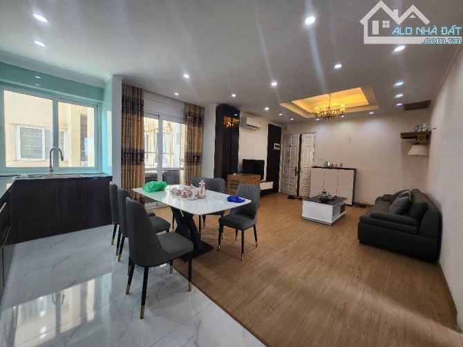 Cần bán CH 100m - 3n2vs - 7 tỷ Khu đô thị Nam Thăng Long, view trọn Hồ Tây, 1 bước raLotte - 2