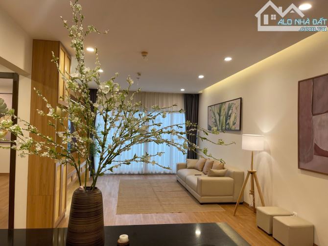 Chủ gửi bán CH 116m - 3n2vs - 14 tỷ chung cư Lancaster Núi Trúc, full nộit thất, có slooto - 2