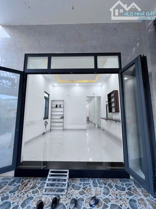 Hàng Siêu phẩm Cần bán nhanh Căn nhà ở Nguyễn Ảnh Thủ Hcos môn 80m2 Sổ Hồng Riêng - 2
