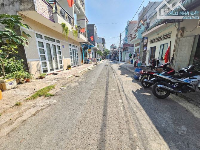 Đất gần chợ Dĩ An 2, phường An Bình, TP Dĩ  An - 2