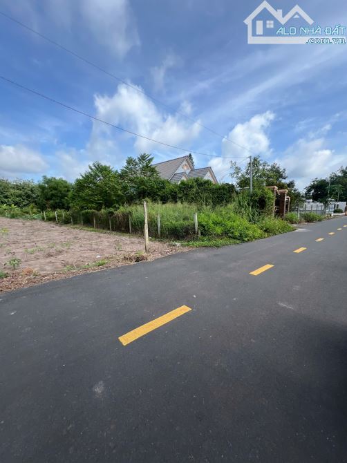 424M2 NẰM NGAY TRƯỜNG HỌC XUNG QUANH DÂN CƯ ĐÔNG KÍN - 2