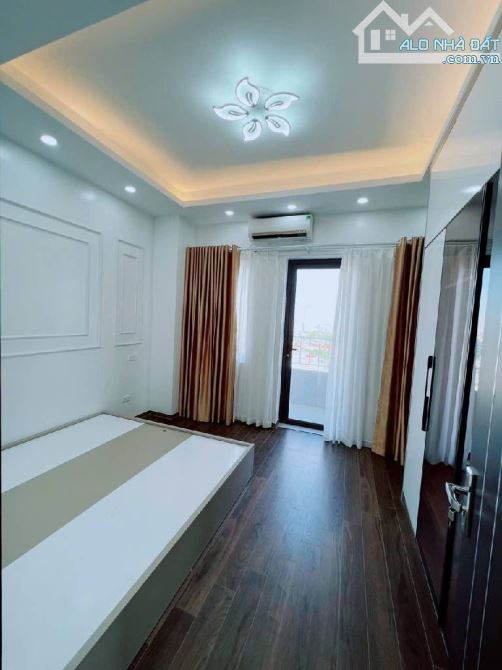 Bán căn hộ chung cư hoàng cầu wiu  hồ thoáng sáng ở sướng - 2
