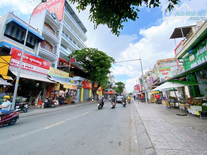 340m2 LÔ ĐẤT VÀNG N8m Mặt tiền Đ, Hoàng Hoa Thám, Cộng Hoà P13 Tân Bình giá 240tr/m2 - 2