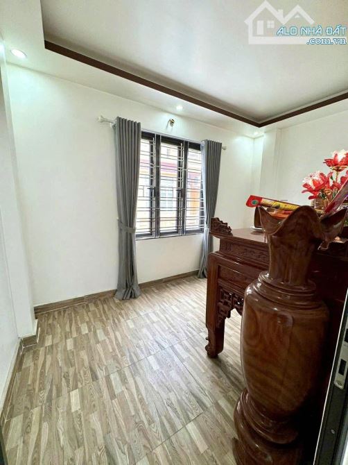 Bán nhà 3 tầng xây mới độc lập xóm Trung Văn Cao - 2