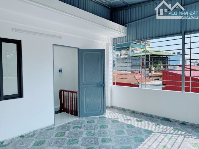Cần Bán nhà Trương Định : NHÀ MỚI FULL NỘI THẤT Ở NGAY - GẦN Ô TÔ - MẶT TIỀN QUYỀN LỰC - 2