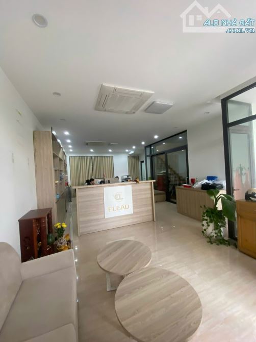 Cho thuê nhà KĐT Hoàng Thành Mỗ Lao. DT 120m2, 5 tầng, thang máy, ĐH âm trần. Ô tô đỗ cửa - 2