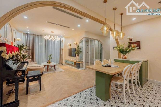 Anh Ly MB Bank bán (Căn Góc Hoa Hậu) 4pn 150m2 CT4 Vimeco, Nội Thất Châu Âu, chỉ 10 tỷ - 2
