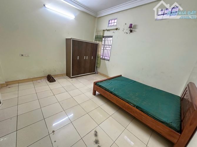 Bán nhà 3 tầng Đống Đa, Vĩnh Yên giá 2,3 tỷ. Lh - 2