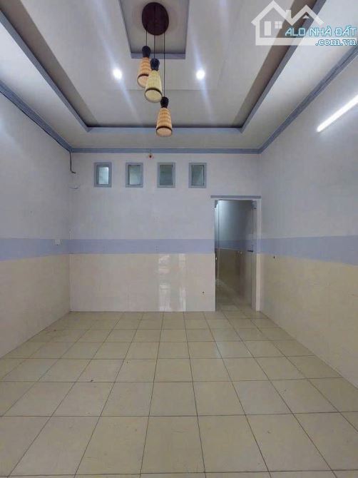 Bán gấp căn nhà đang cho thuê 4 triệu/ tháng ngay Thới Tam Thôn, Hóc Môn, 710tr, SHR - 2