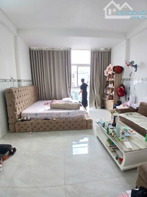 Diện tích khủng hiếm có! Nhà MTKD Lê Quang Sung, P. 5 Quận 6 (4.6x25m) 4 tầng chỉ 13.5 tỷ - 2