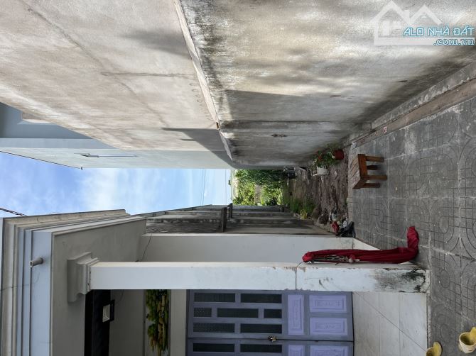 Bán nhà Đất Đỏ, TP.HCM, cấp 4, đường bê tông sau trường - Giá hấp dẫn! - 2