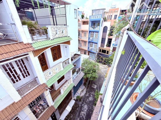 Hẻm ô tô ngủ nhà ,nhà mới 5T ở ngay p14 gò vấp 60m2 chỉ hơn 6 tỷ - 2