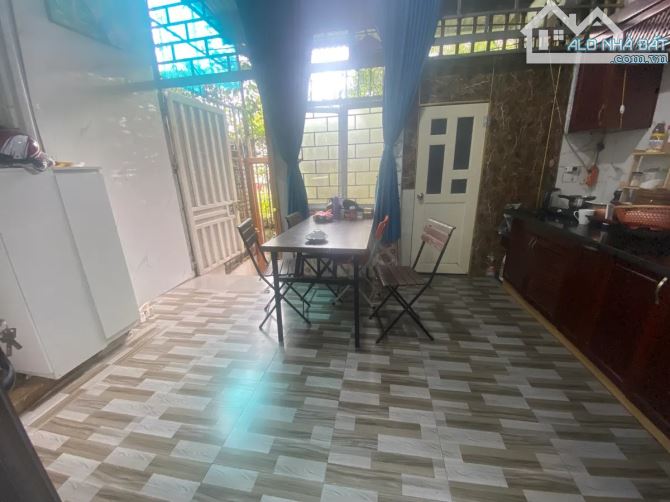 Bán nhà Ngọc Lâm Long Biên 32/65m2 cực rộng mặt tiền 4.6m hơn 5 tỷ ngon bổ rẻ, cực hiếm - 2