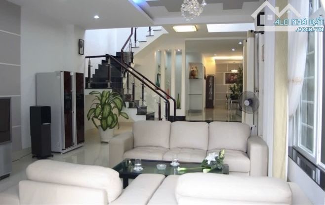 Bán biệt thư Quang Trung, phường 11, Gò Vấp, 237m2, 2 tầng, hẻm xe hơi 6m, giá 23 tỷ - 2