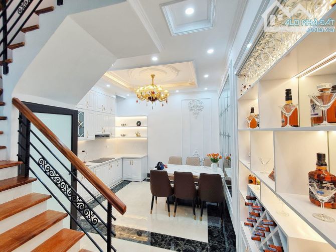 Bán nhà phố ĐẠI LA, vị trí đẹp thiết kế ấn tượng, chủ cần bán gấp 50m2 giá chào 11 tỷ - 2