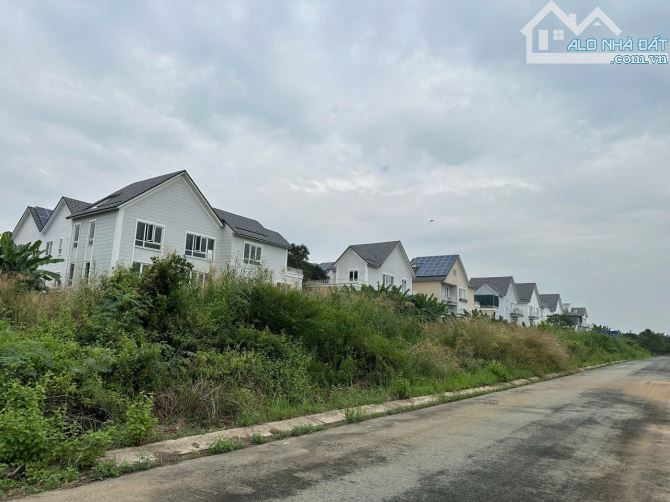 Bán lô Biệt Thự 324m dự án Svhhtt đường Liên Phường, Q9 - 2