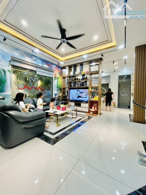 Biệt thự mini KDC Vĩnh Lộc, Bình Tân – 108m² nở hậu 3 tầng – hẻm 8m. Giá chỉ 8.3 tỷ. - 3