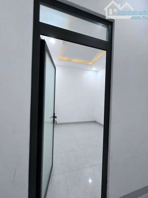Hàng Siêu phẩm Cần bán nhanh Căn nhà ở Nguyễn Ảnh Thủ Hcos môn 80m2 Sổ Hồng Riêng - 3