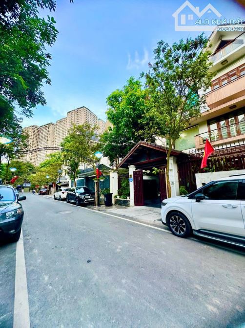 Nhà đẹp!giá tốt! Biệt thự Bắc Linh Đàm 232m2 x 4 tầng mặt tiền 13m khu biệt thự cao cấp - 3