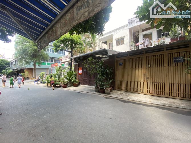 Bán nhà HXH Dương Quảng Hàm, P5, GV. DT: 5x17m, giá: 8.5 tỷ, đơn giá tốt trong khu vực - 3
