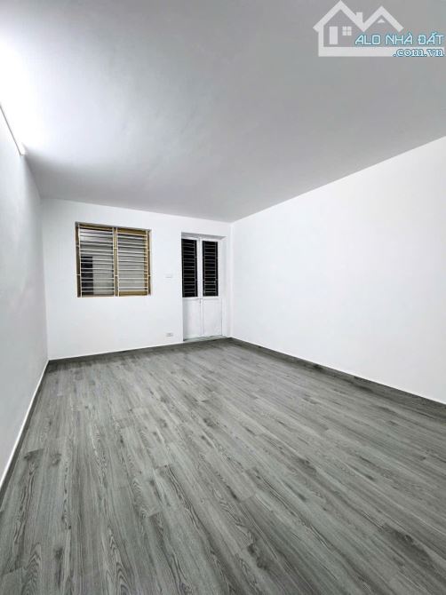 Bán nhà 3 tầng ngõ 191 Đà Nẵng thông 106 Lê Lai 42m2, mt6m giad 2750tr - 3