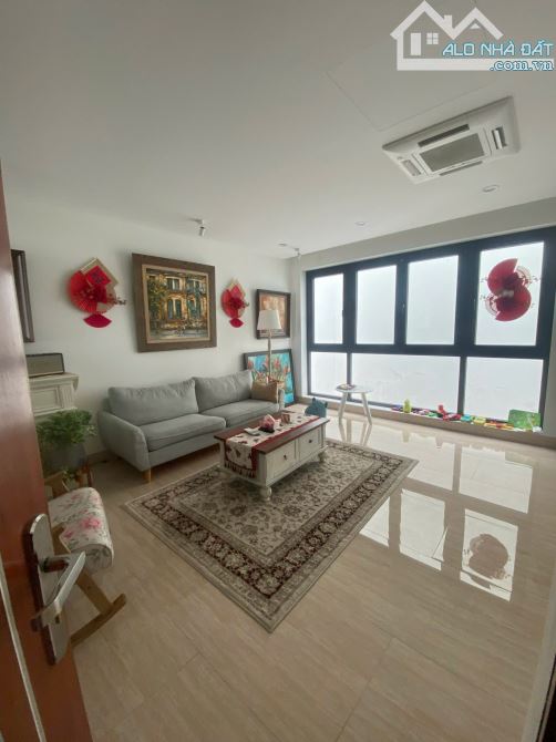 Cho thuê nhà KĐT Hoàng Thành Mỗ Lao. DT 120m2, 5 tầng, thang máy, ĐH âm trần. Ô tô đỗ cửa - 3
